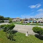 Tondoris Apartments