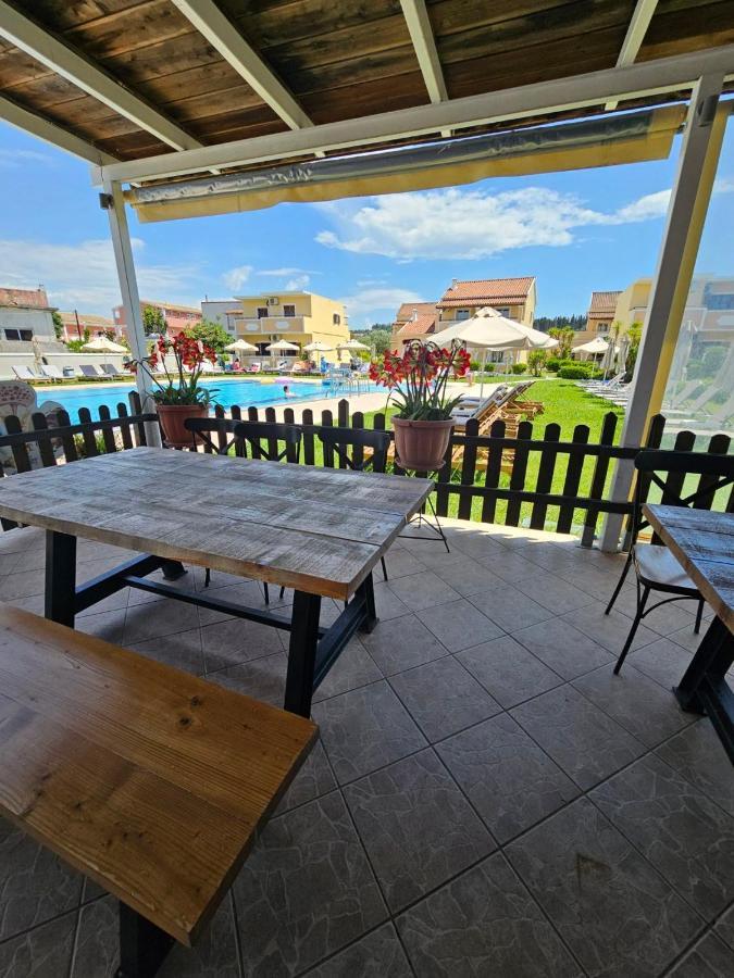 Tondoris Hotel apartamentowy Sidari (Corfu)