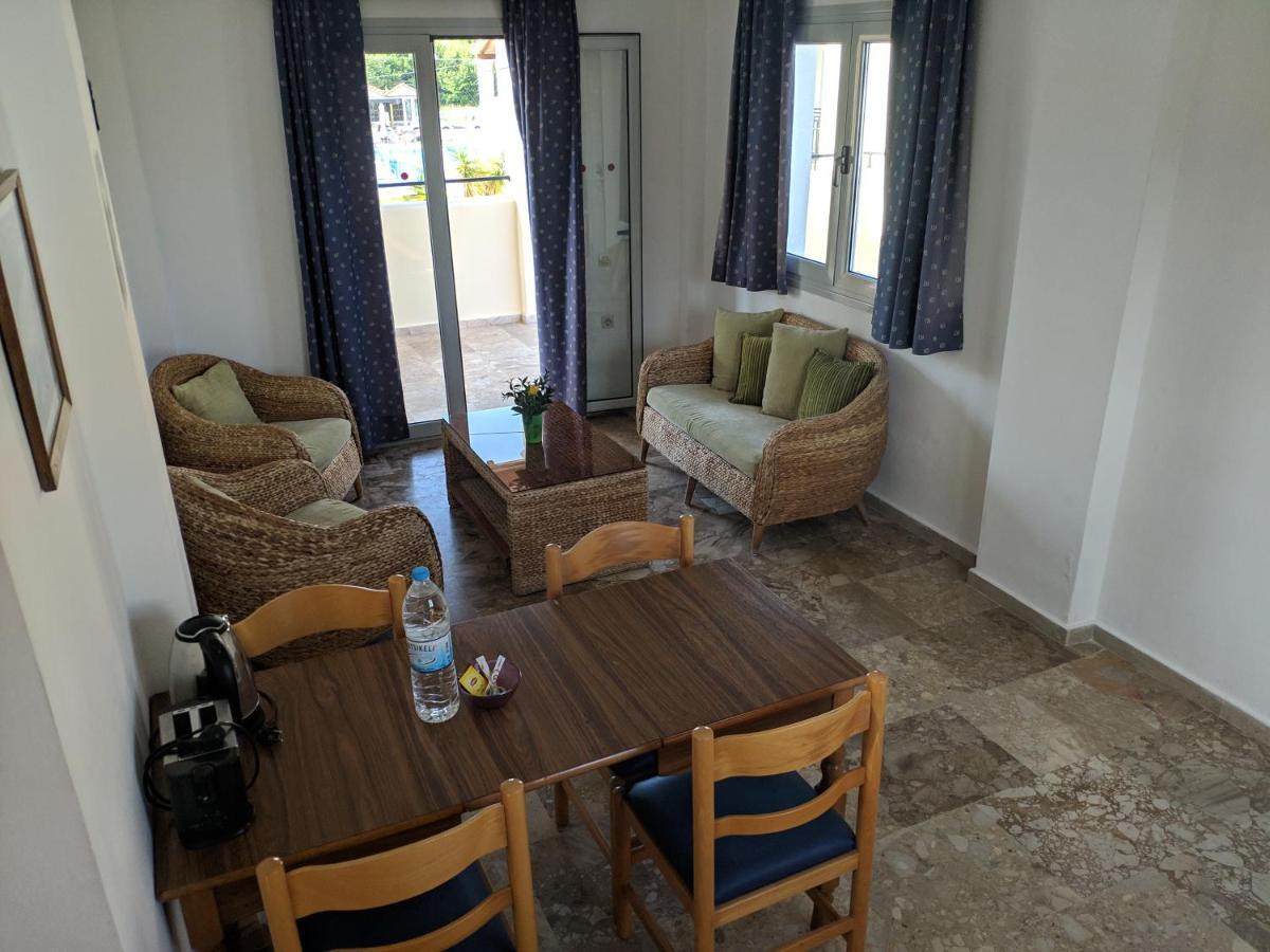 Tondoris Hotel apartamentowy Sidari (Corfu)